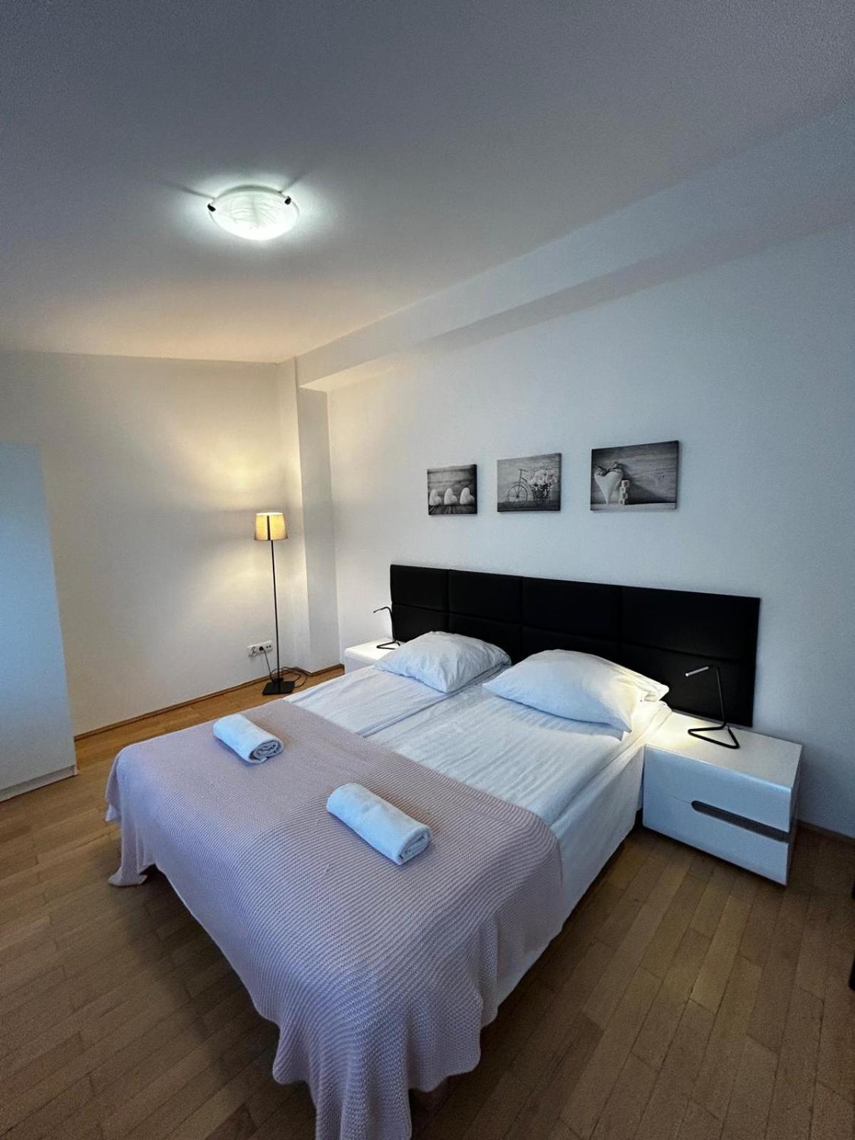 Golden With Lift - Old Town Appartement Krakau