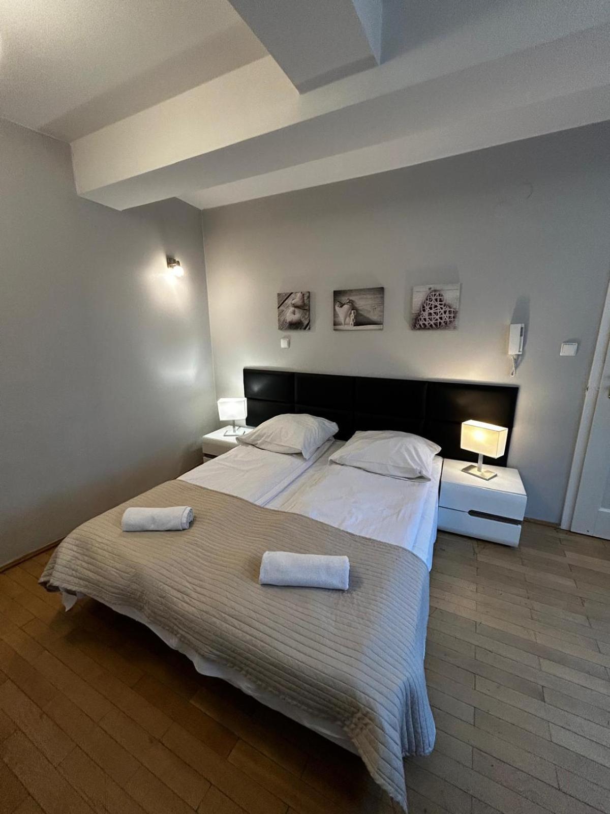 Appartement Golden With Lift - Old Town