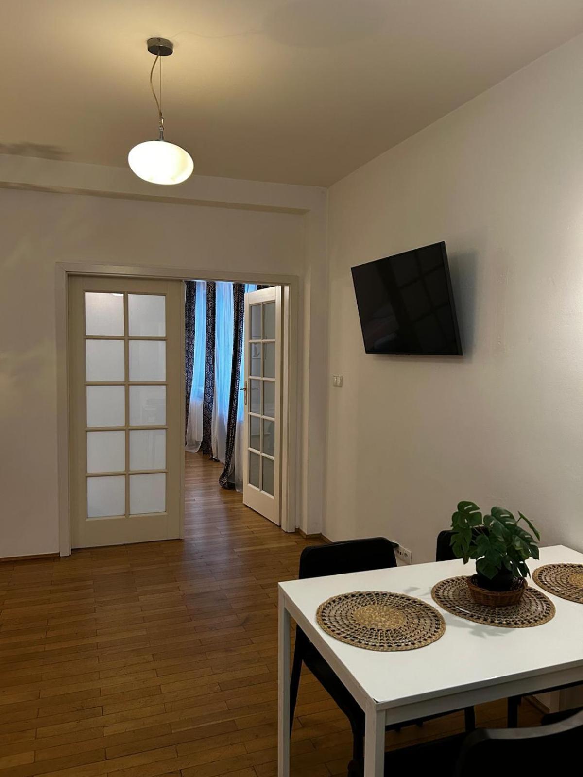Golden With Lift - Old Town Appartement Krakau