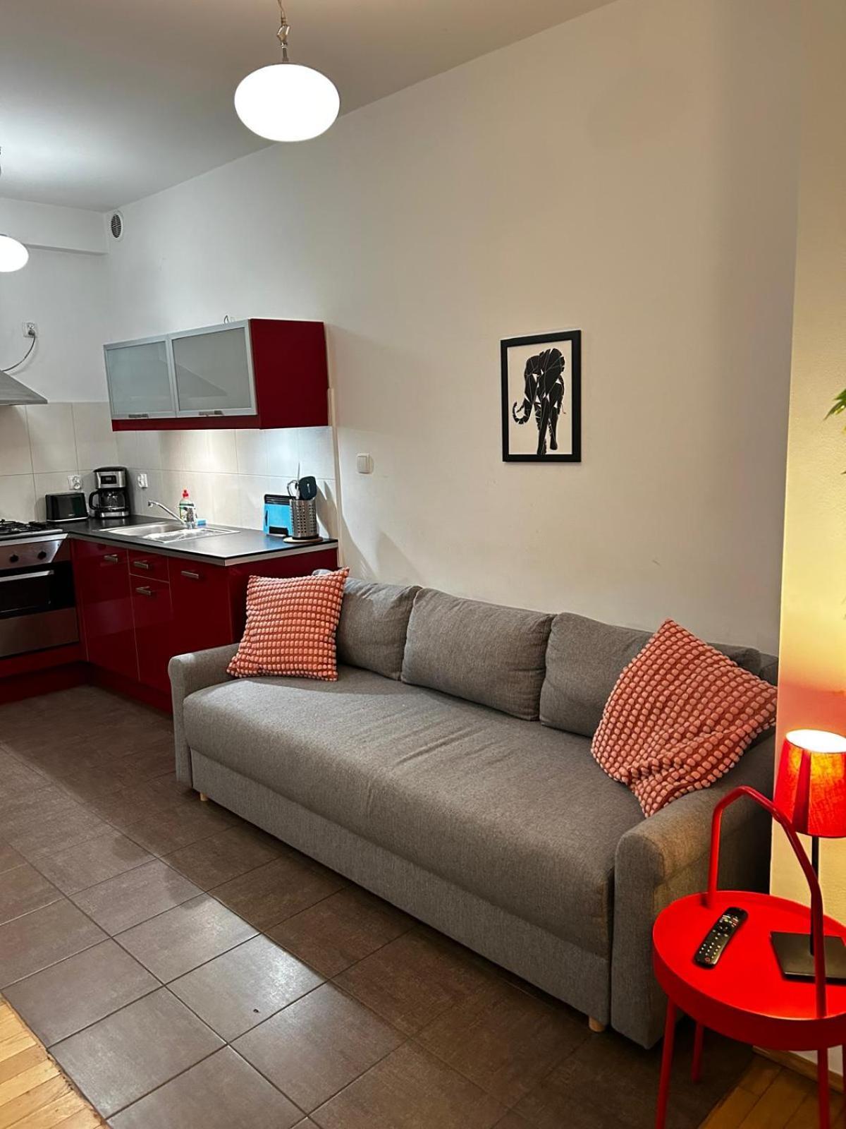 Golden With Lift - Old Town Appartement *